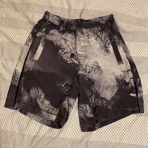 Men’s Lululemon Grey Shorts